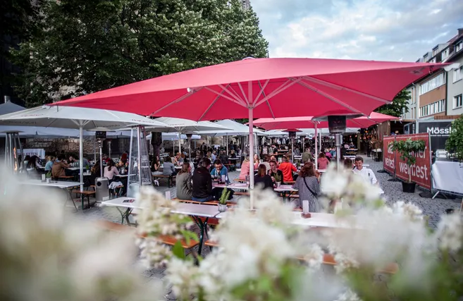 14. August - Ulmer Weinfest, Bereich Südtirol/ Österreich - Wirtshaus zur Brezel