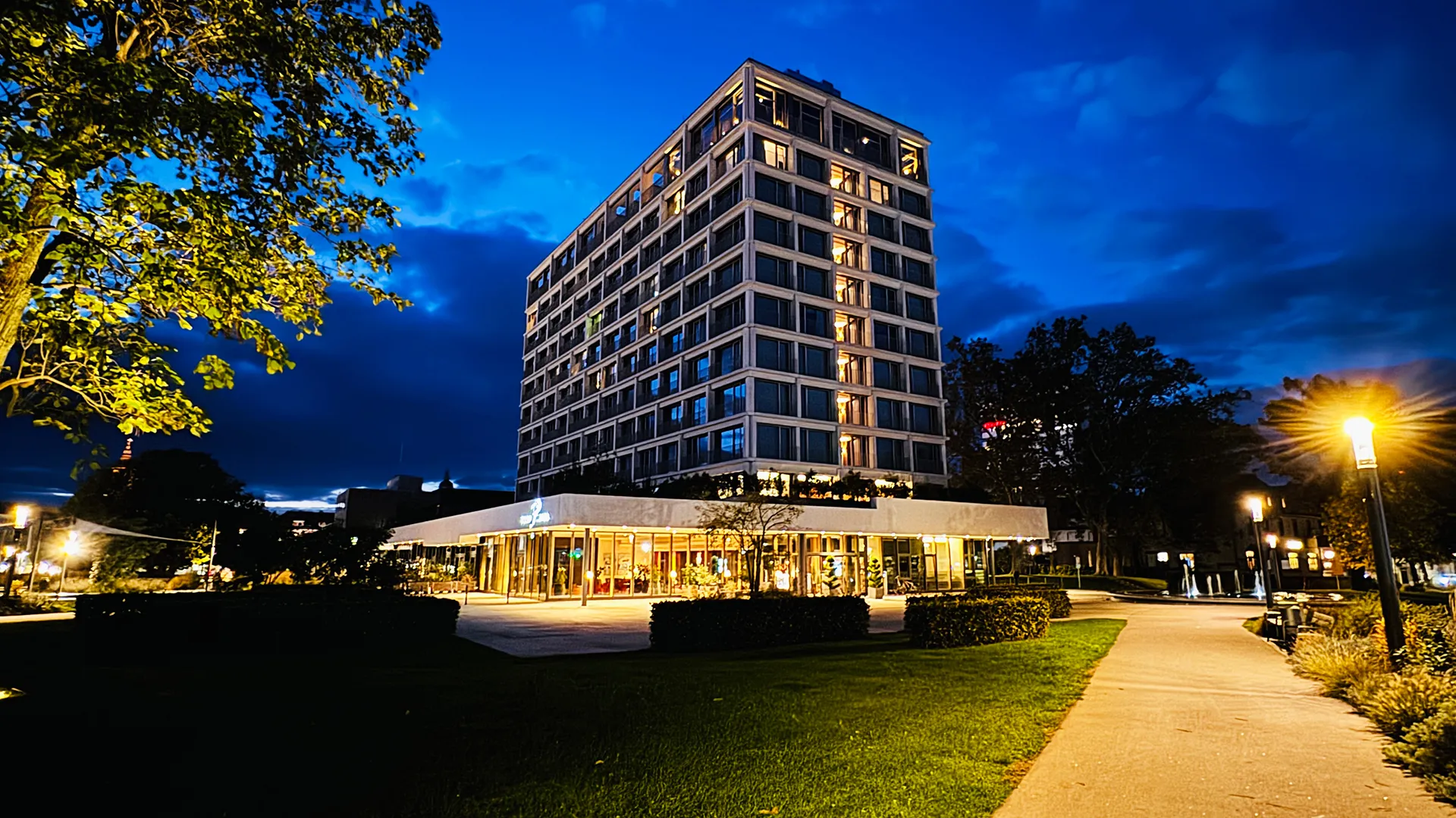 Heilbronn 'Halloween Platin Party' im Parkhotel